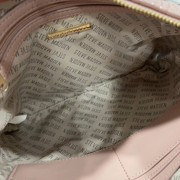 Steve Madden Padded Oversized Logo Print Clutch (JB13670 - Picture 6 of 6